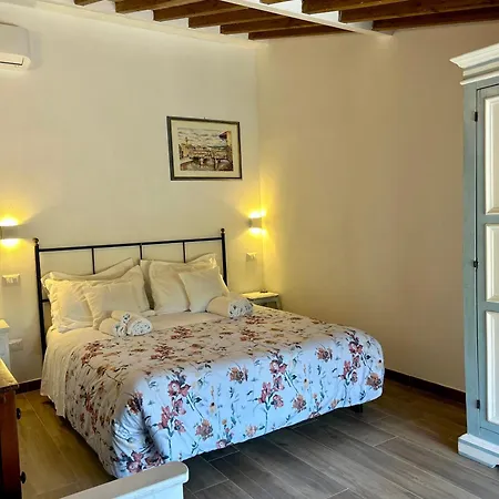 La Corte Del Sole