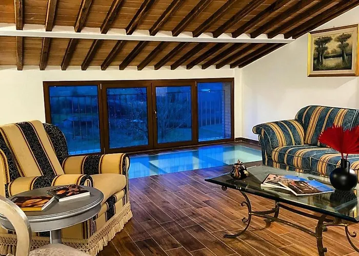 Alloggio per agriturismo La Corte Del Sole Siena